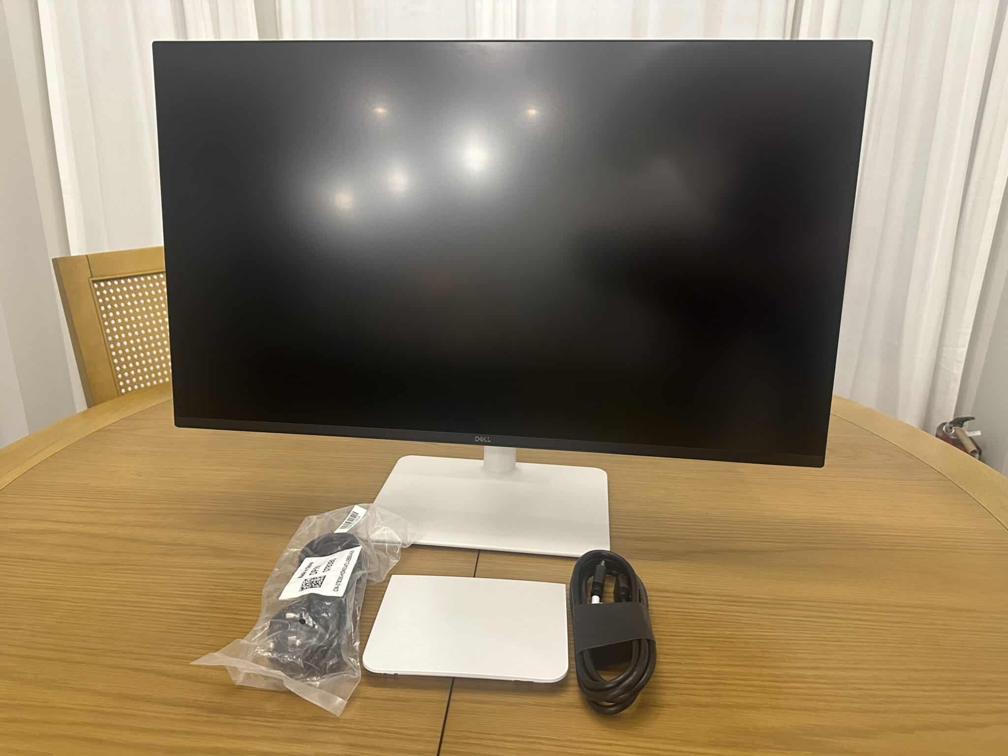 Dell S2725QS side view