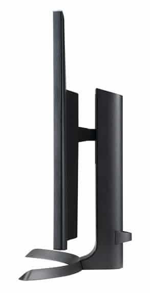 LG 32UD60 for Xbox One X