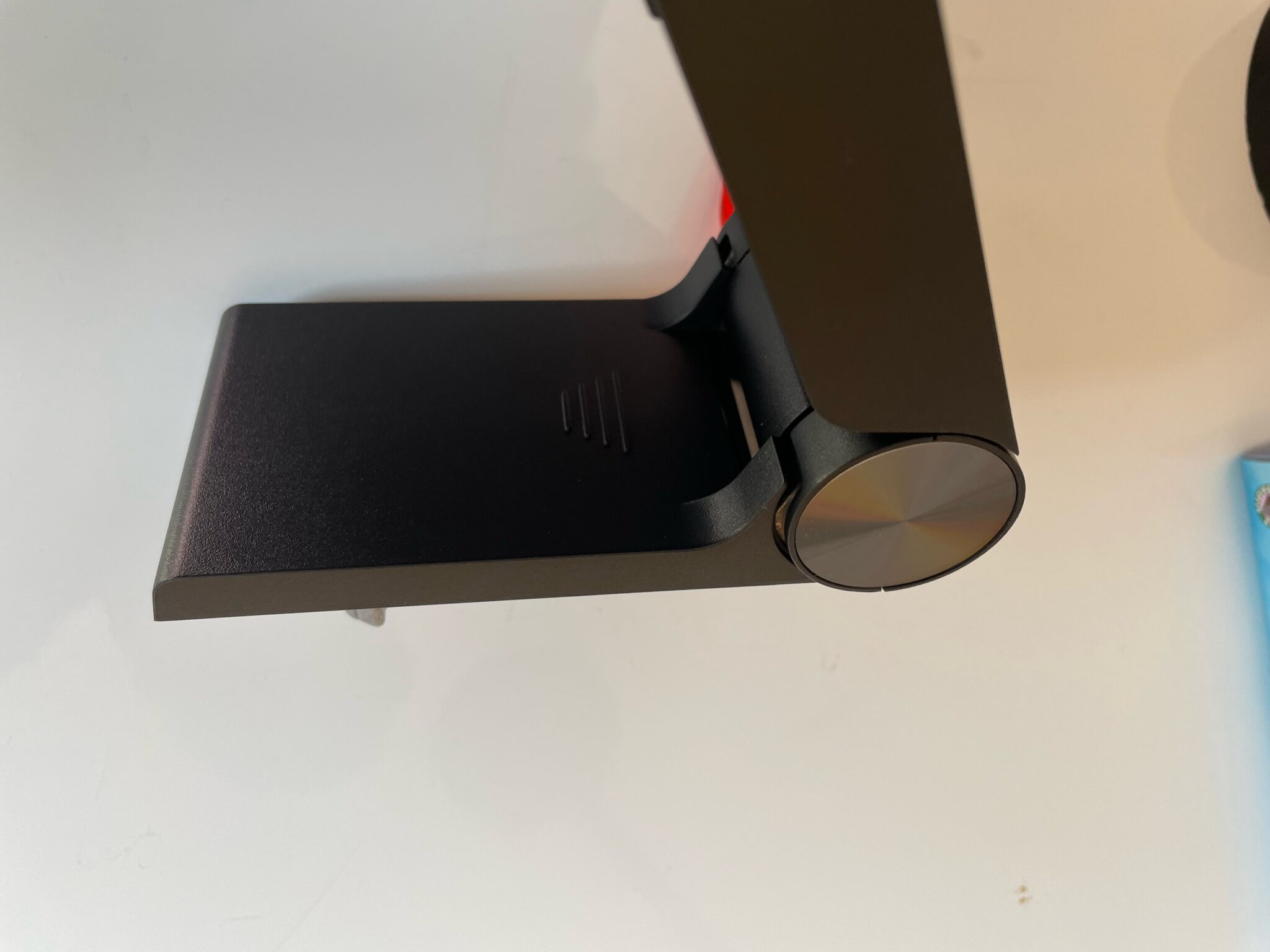 best ergonomic monitor for workstation