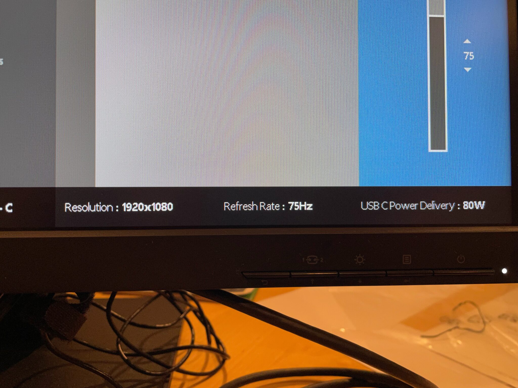 Lenovo ThinkVision T24T-20 for gaming