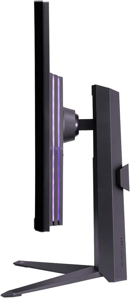 LG 32GQ850-B for editing