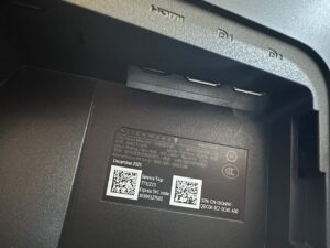 Alienware AW2725DF for warzone