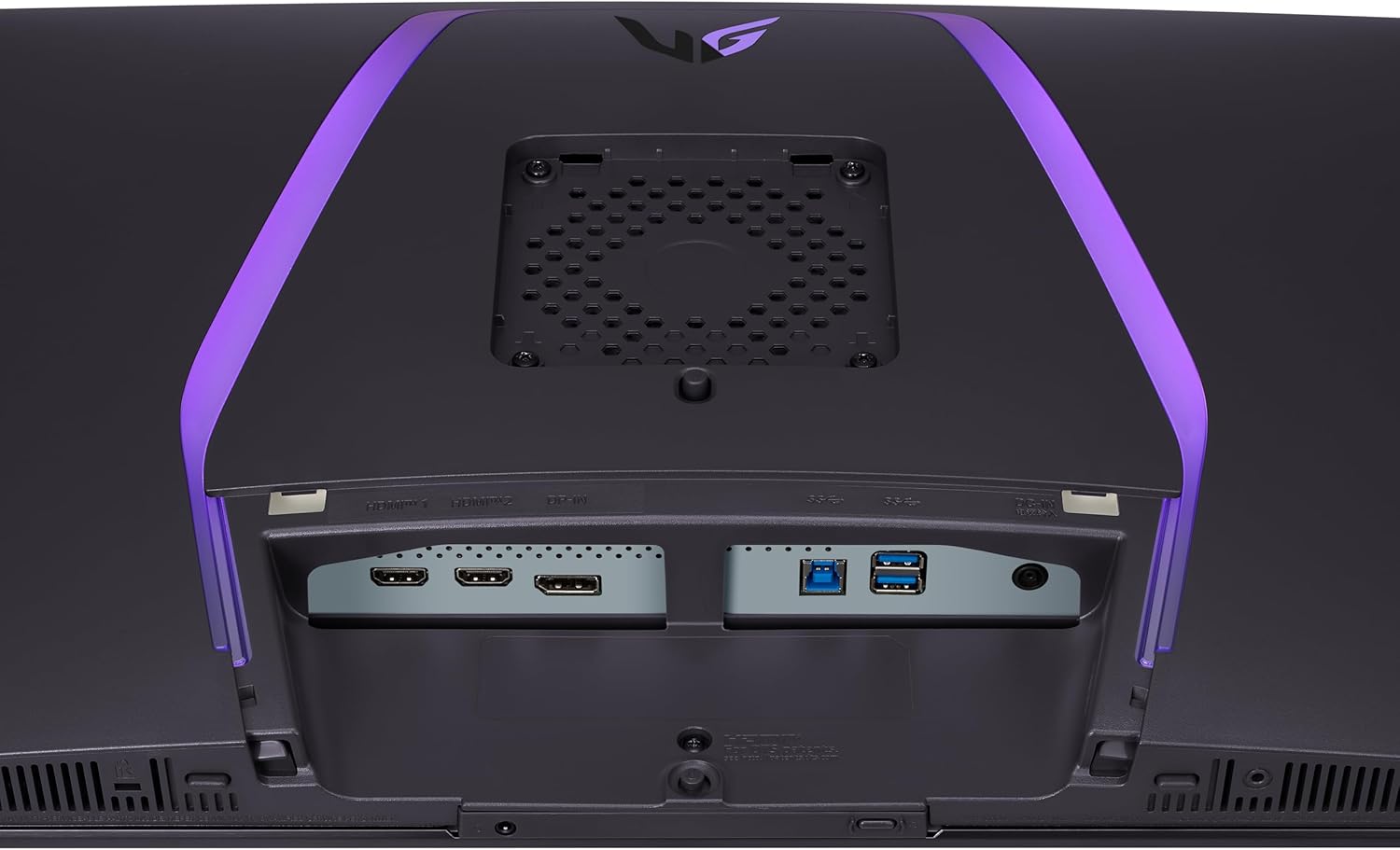 LG 32GS95UE-B for e-sports